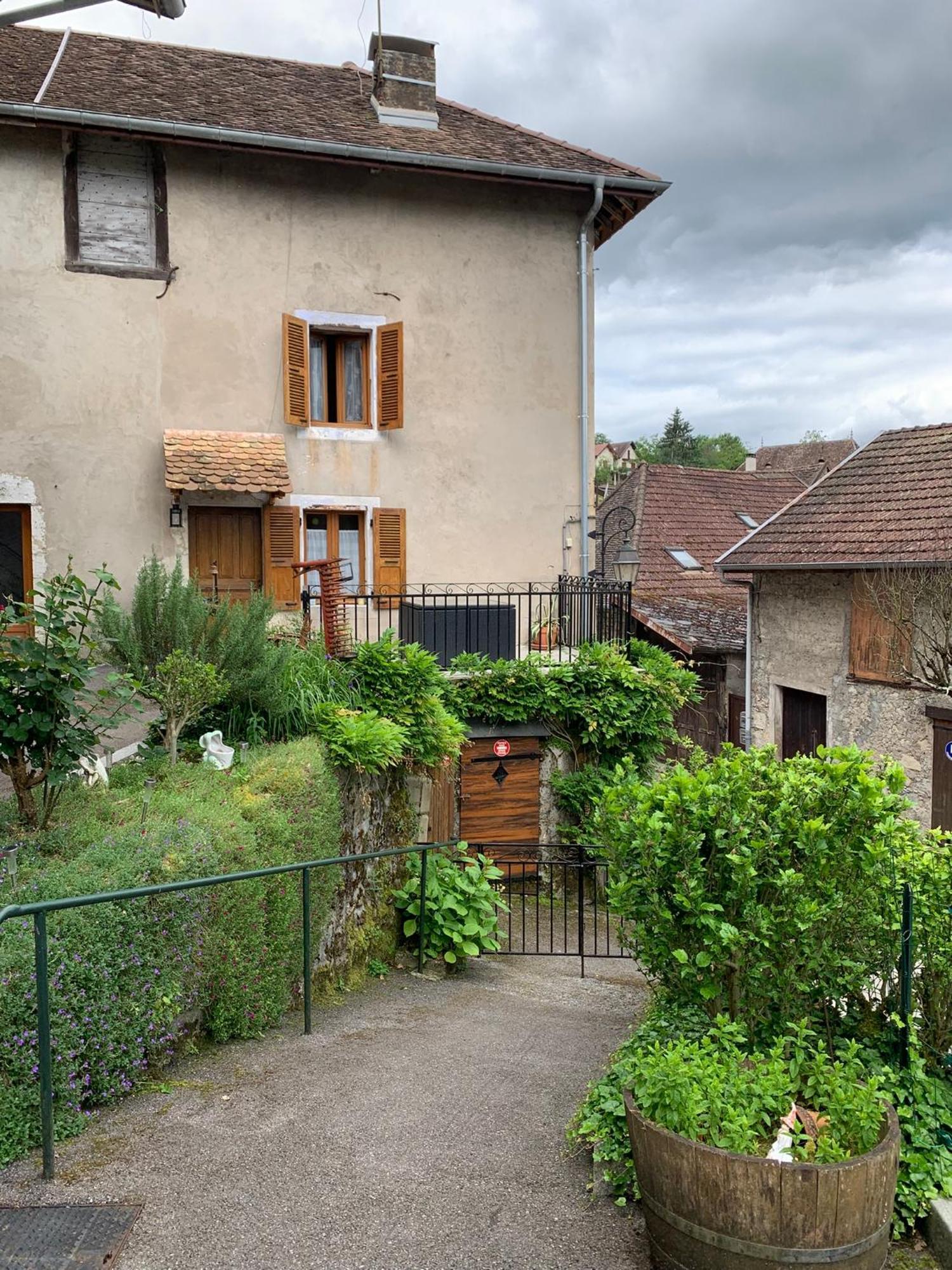 Gite Chez Charlot Chanaz Exterior foto